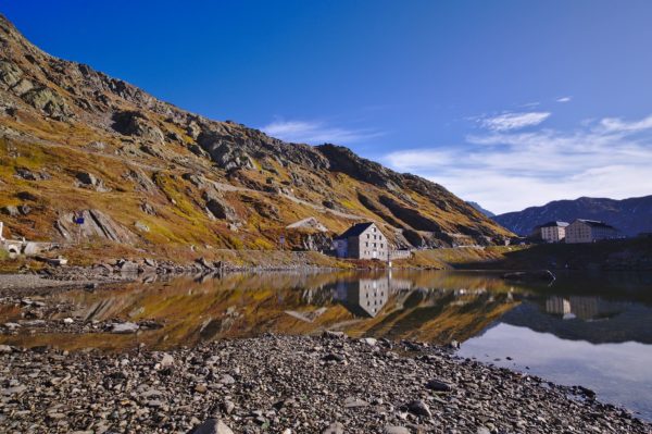 Lago del Gran San Bernardo